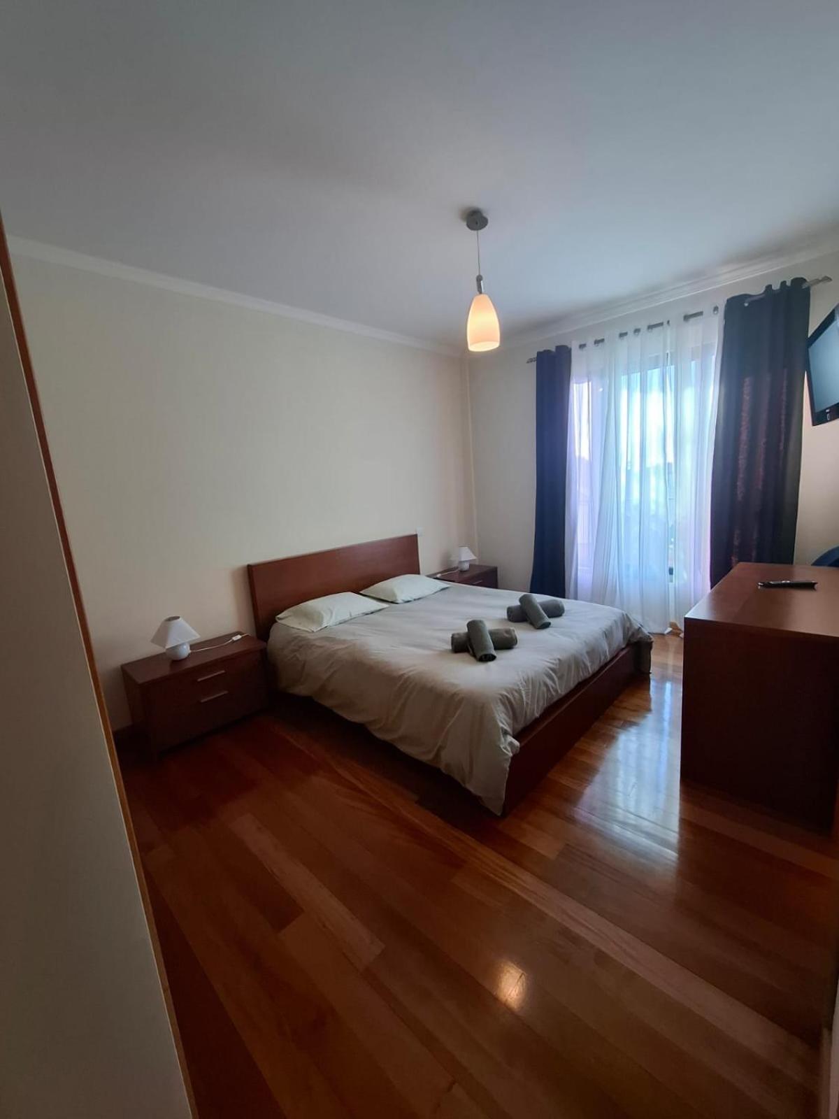 Cozy And Bright Apartment Машику Екстериор снимка