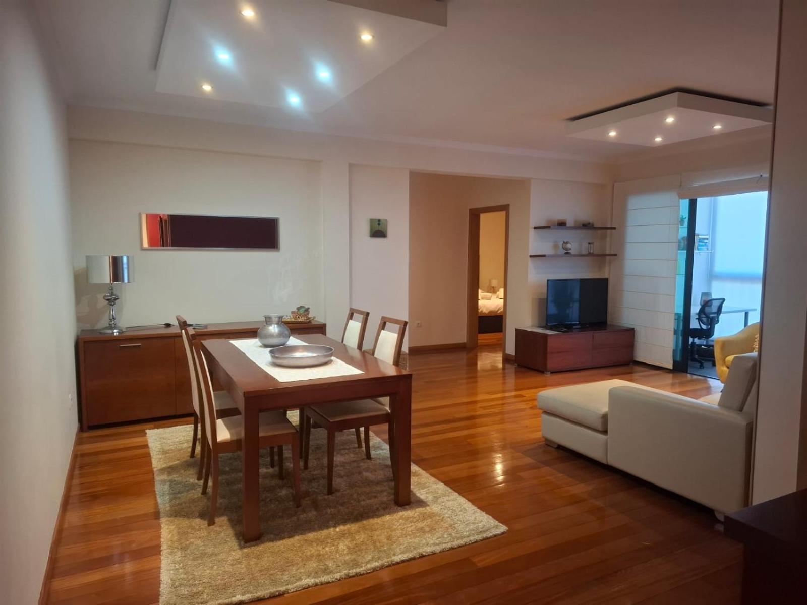 Cozy And Bright Apartment Машику Екстериор снимка